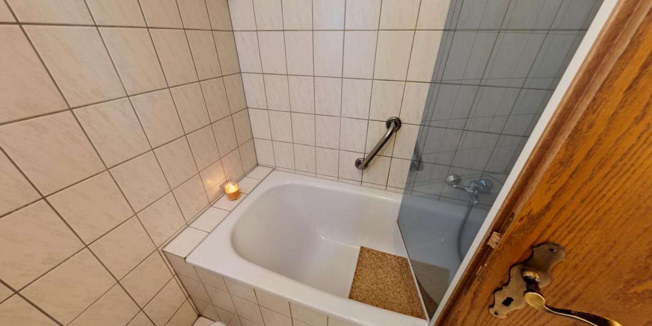 Ferienwohnung Seeblick Schalkenmehren Exterior photo