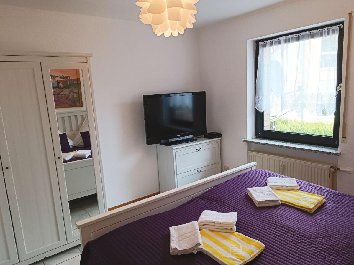 Ferienwohnung Seeblick Schalkenmehren Exterior photo